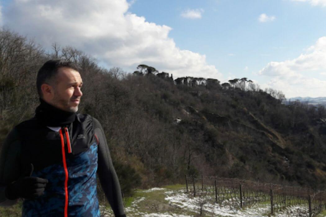 Simone Cellini di Runner 451 prepara Eco Maratona del Sale preparazione eco maratona del sale