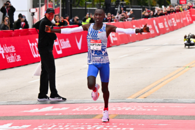 come si allena kiptum l'uomo del record della maratona